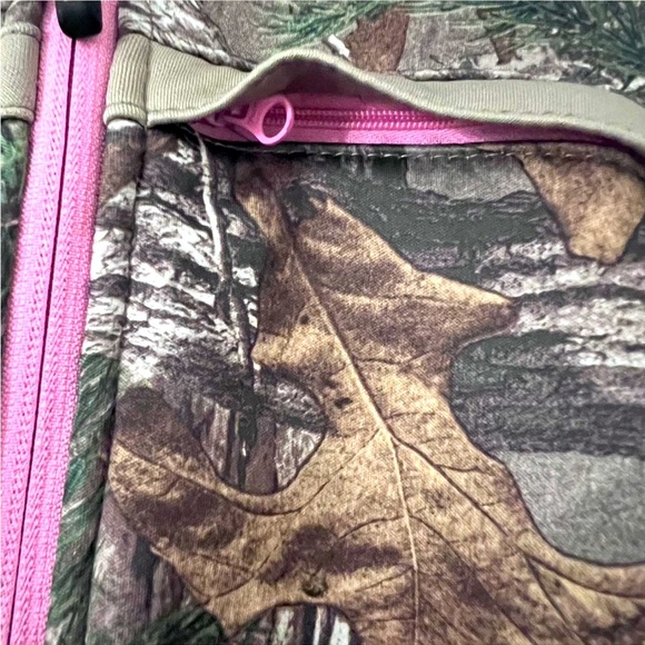 Camo Jacket with Pink Accents - Picture 5 of 7